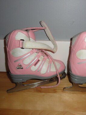 kids ice skates